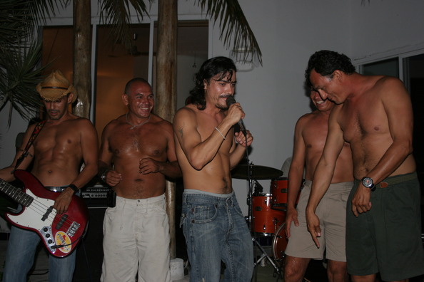 Photo 1